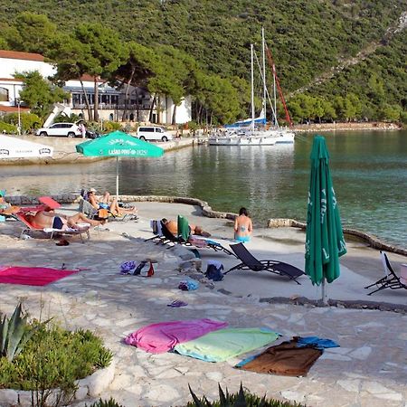 Apartments By The Sea Pasadur, Lastovo - 8351 Uble Exteriér fotografie